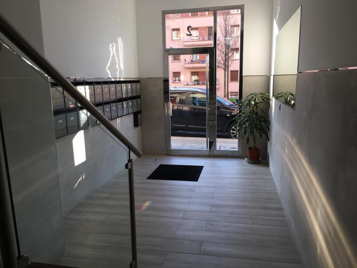 Calida Vivienda Turistica Centrica Junto Al Funicular Y Metro Leilighet Bilbao Eksteriør bilde