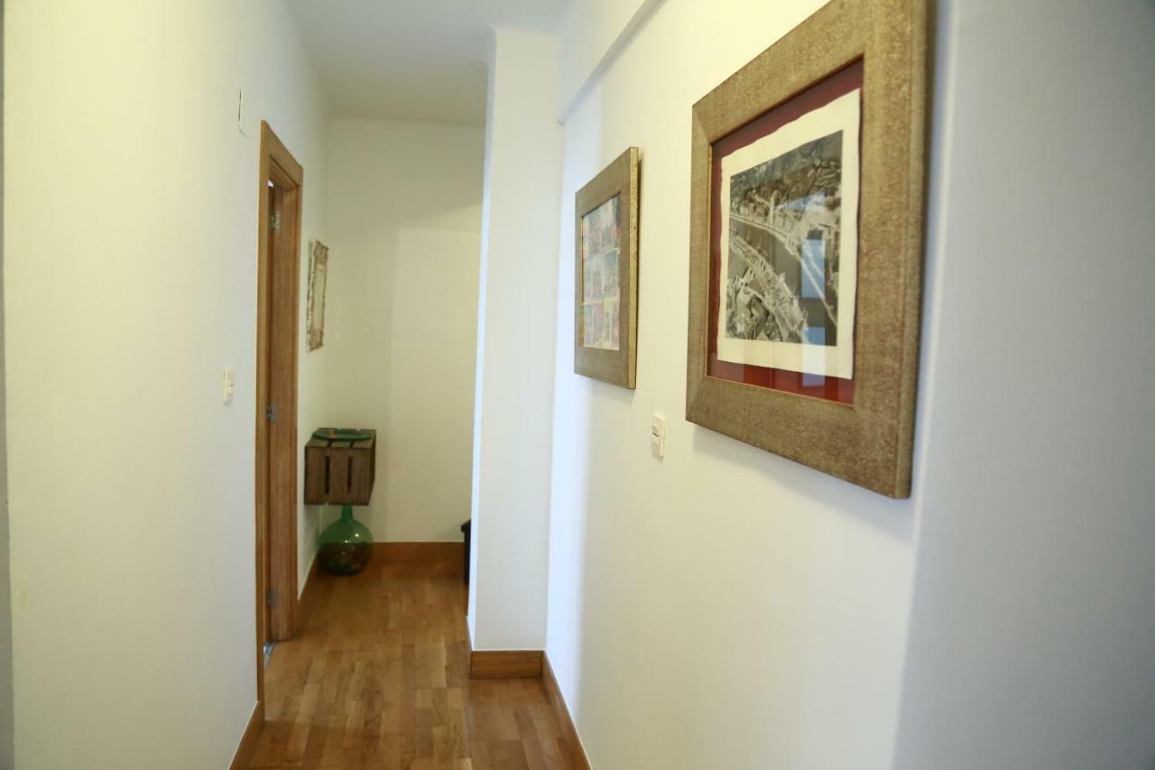 Calida Vivienda Turistica Centrica Junto Al Funicular Y Metro Leilighet Bilbao Eksteriør bilde